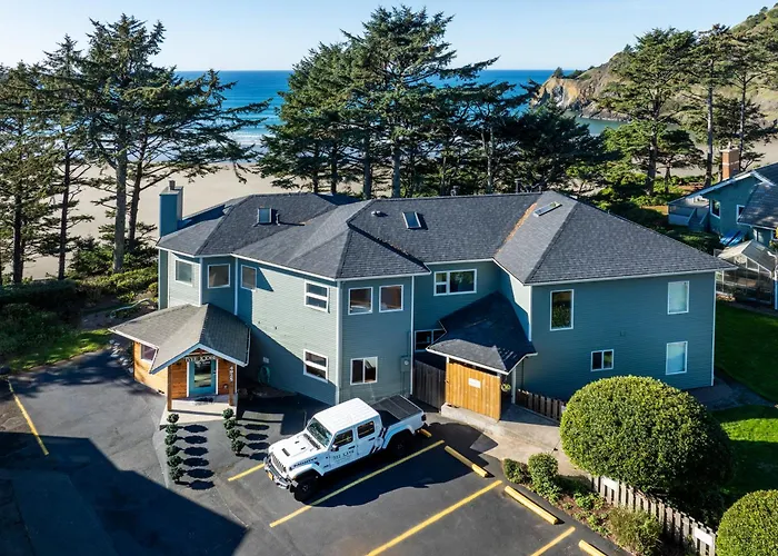 Tyee Lodge Bed And Breakfast