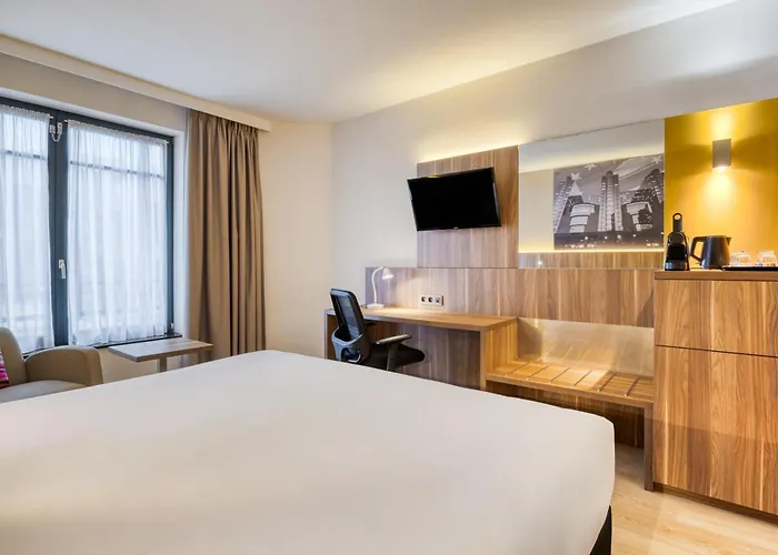 Holiday Inn Brussels Schuman By Ihg