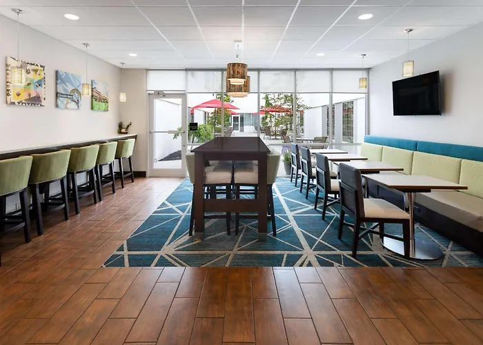 Hampton Inn & Suites Hershey