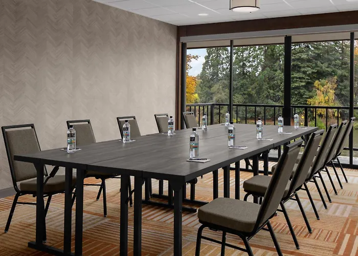 Valley River Inn