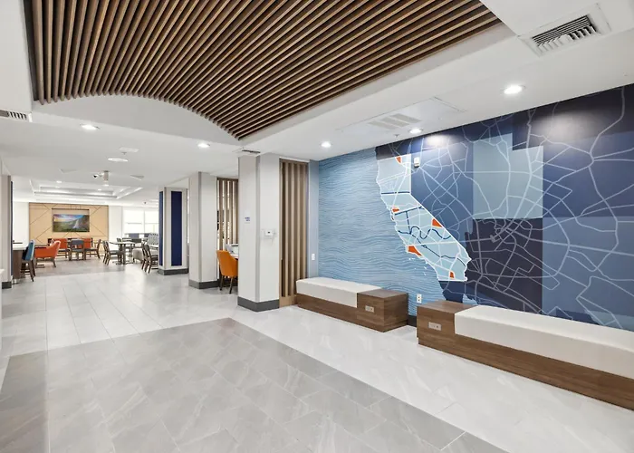 Holiday Inn Express Hotel & Suites Vacaville By Ihg