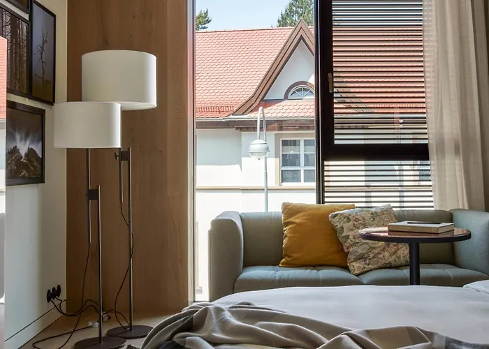 Roomers Baden-Baden, Autograph Collection