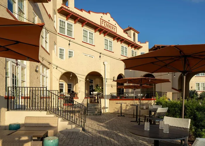 Fenway Hotel, Autograph Collection