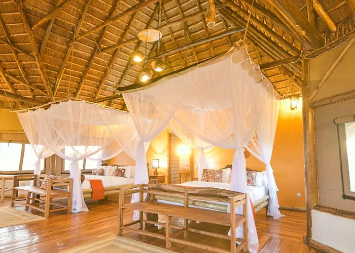 Aardvark Safari Lodge