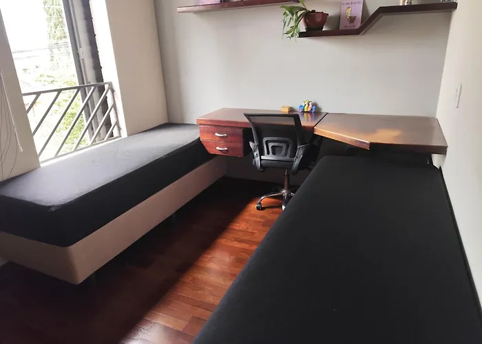Apartamento Espaçoso Bairro Piracicamirim