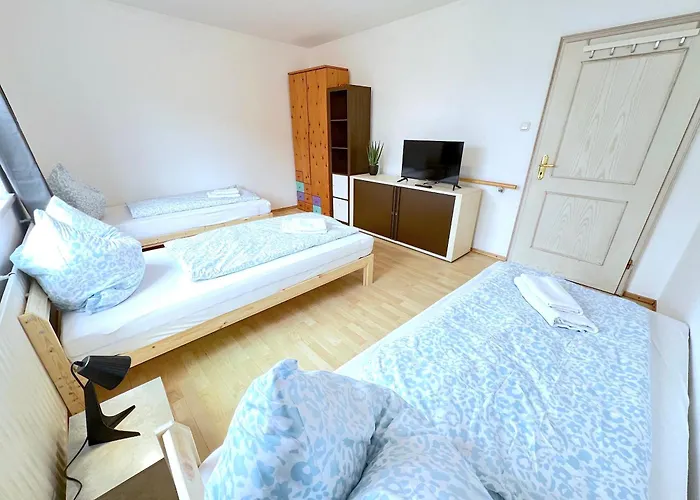 I Apartment 8 Personen - Monteurzimmer - Ferienwohnung - Dingolfing