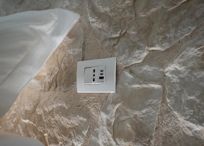 Lues Rooms