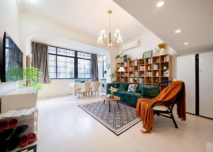 Ling Homestay - Sinan Mansion Branch Shanghai