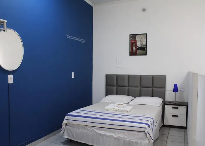 Flat completo - ótima . localização -Centro