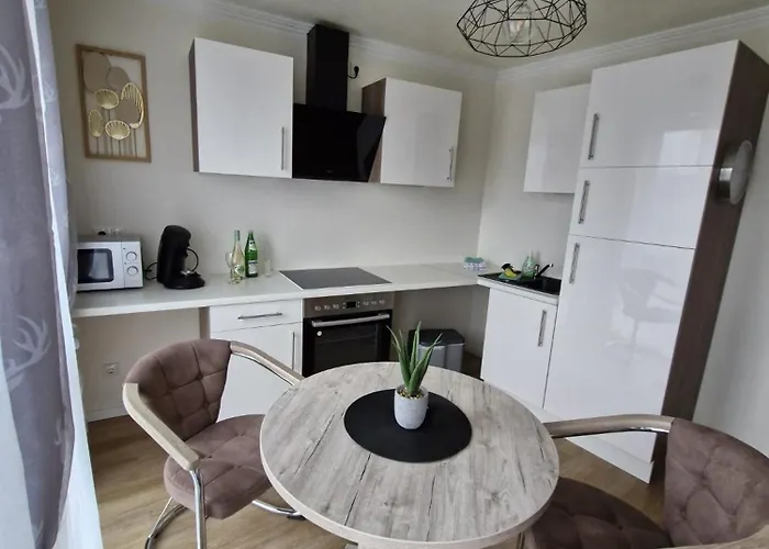 Neubau Apartment mit Küche, Netflix in der Nähe von Aachen