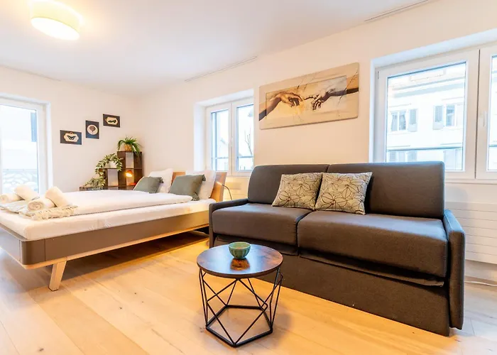 Jasminkas Host 1, Ruhig, Gratis Parkplatz Balkon&im 1, Stockwerk
