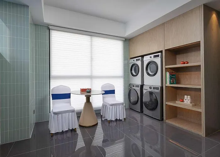 Days Hotel Chenzhou Beihu