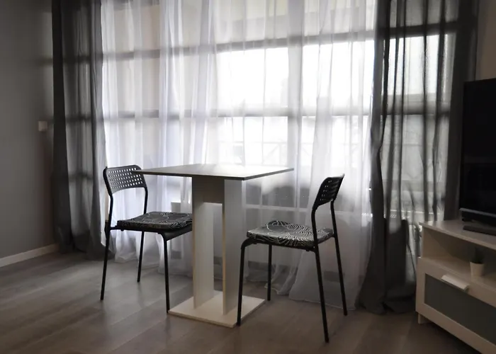 Comfort Apartment - Ruhe Oase - Balkon - Parkplatz - Self Check-in 24h