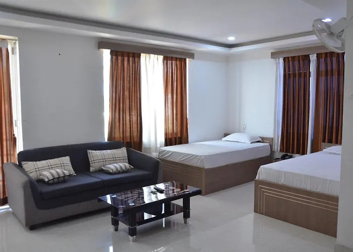 Golden Grand By Xury Hotels