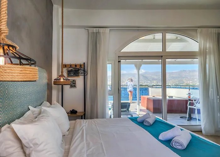 Hotel Port 7- Boutique Collection