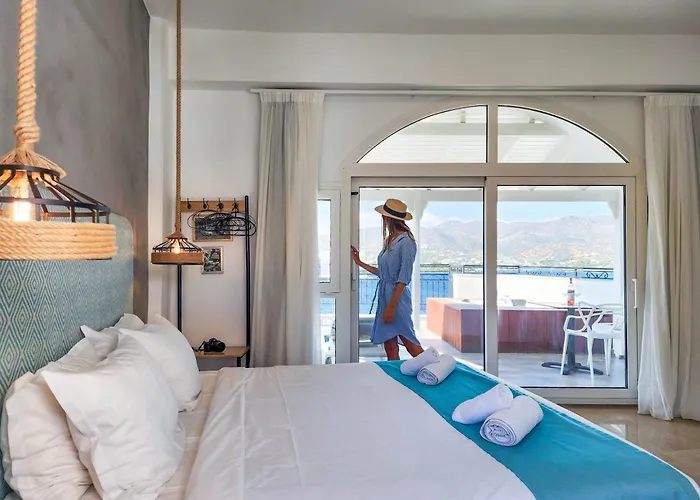 Hotel Port 7- Boutique Collection