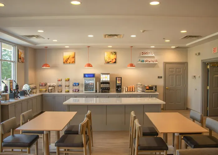 Comfort Inn & Suites Dover