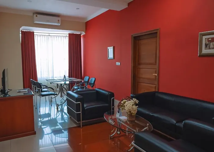 Club7 Hotel