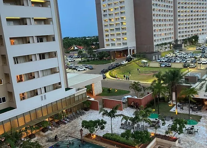 Hot Beach Suites