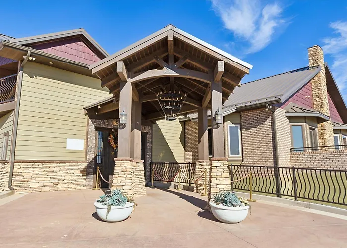 Zion Cliff Lodge