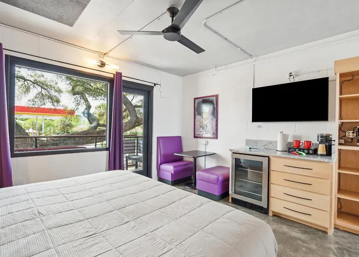 Boutique Vera Hotel In The Heart Of Folly Beach