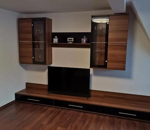 Ferienwohnung Rote-Villa