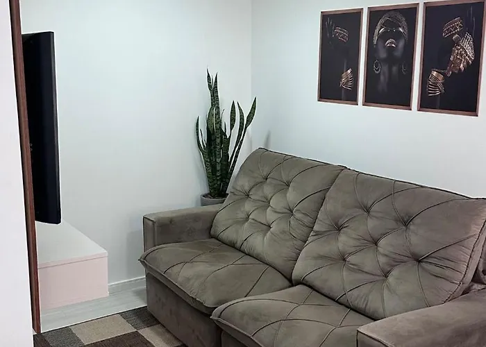 Apartment 10 Min Cwb Airport