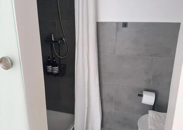 Furnished 3Zi Apartment With Balcony In Bad Bocklet