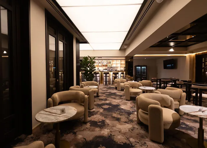 Old Continent Hotel