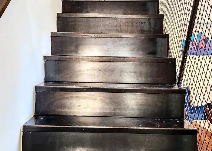Intimate Townhome Sanctuary Dt