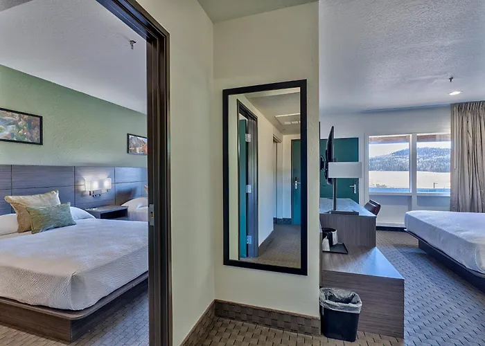 Sunrise Park Lodge