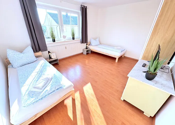 II Apartment 8 Personen - Monteurzimmer - Ferienwohnung - Dingolfing