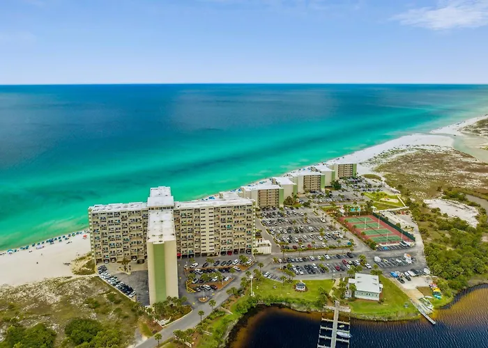 Stunning Condo In Pinnacle Port, Panama City Beach