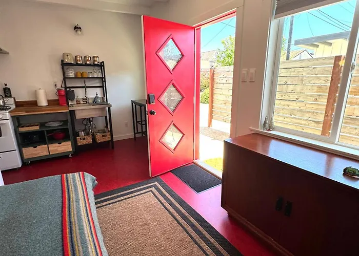 Charismatic Downtown Solvang Pet-Friendly Studio