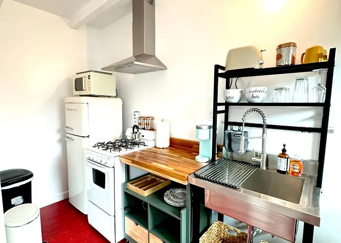 Charismatic Downtown Solvang Pet-Friendly Studio