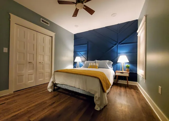 Pickwick Places 202