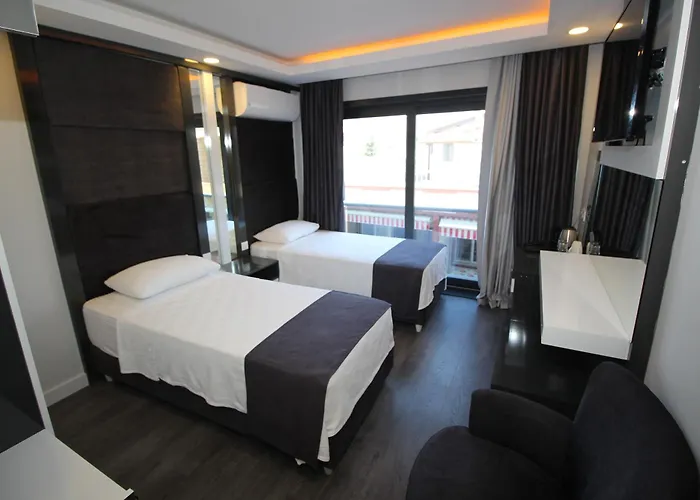 Extravagant Hotel Avsa