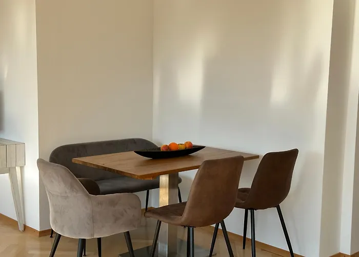 Flow Living I Penthouse mit Dachterrasse I 5 Min zum Ammersee