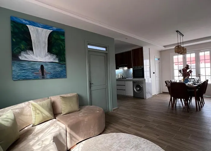 Moga Haven, Appartement Lumineux Avec Terasse