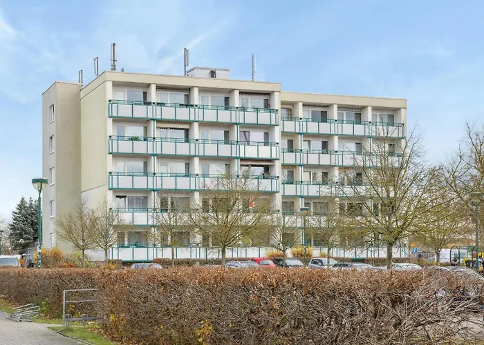 Cozy Apartment In Anklam With Ethernet Internet