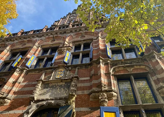 Vintage Appartement In Pakhuis Friesland In Centrum