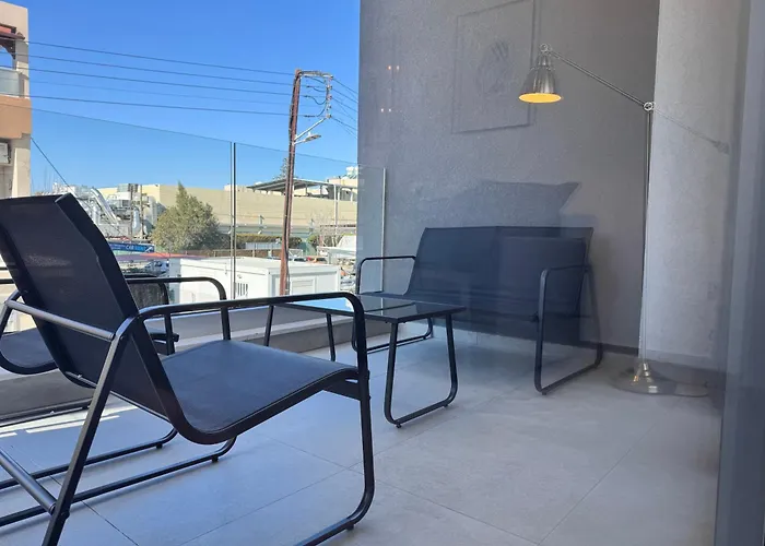 City Hall Suites