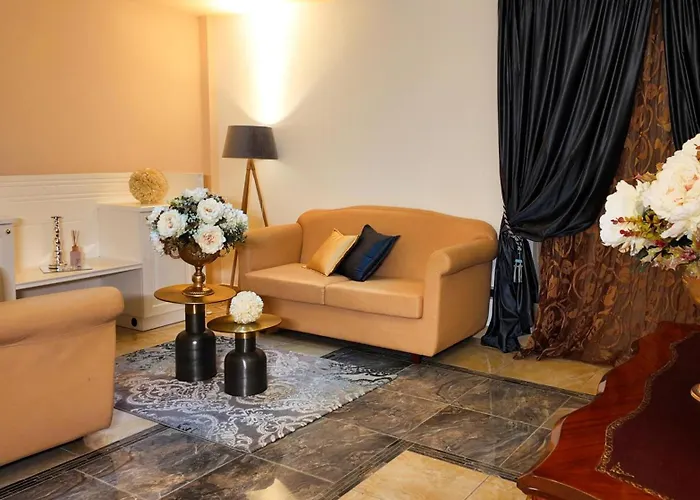 Regina Di Saba - Hotel Villa Per Ricevimenti
