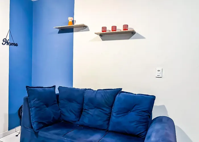Apê Confortável com Piscina I Wi-Fi e A/C