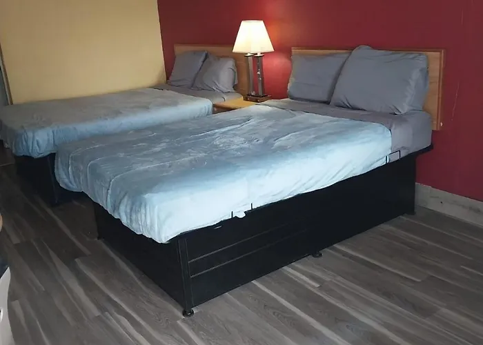2 Double Beds Hotel Room 208