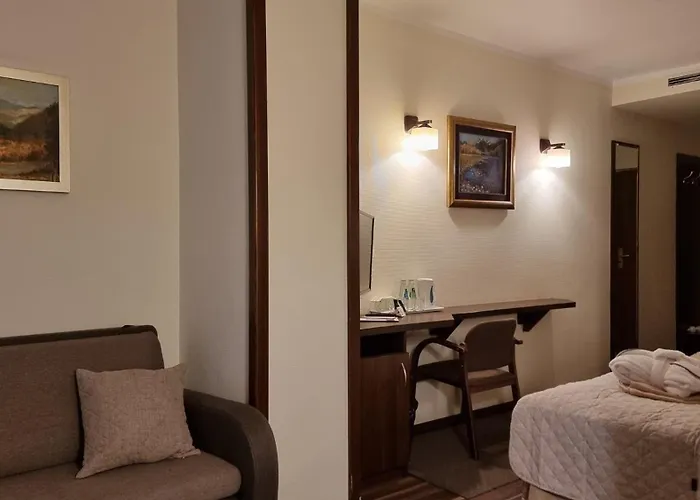 Hotel Nad Przelomem
