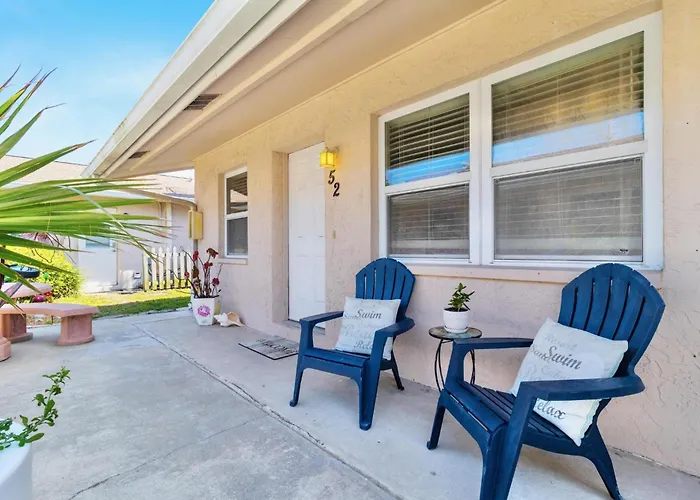 Spanish Villa Suite 52 - Damage Free & Across The Street From White Sand Beaches Of Indian Rocks Beach!