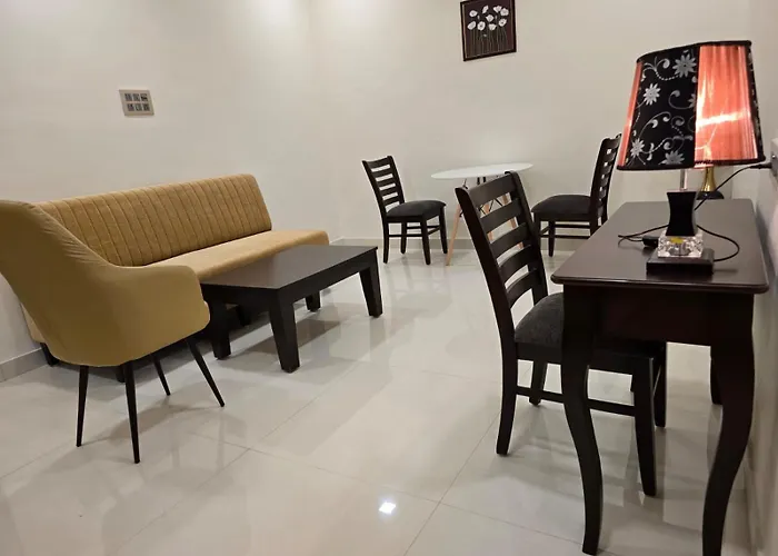 Hotel Itagi Square Vijapura