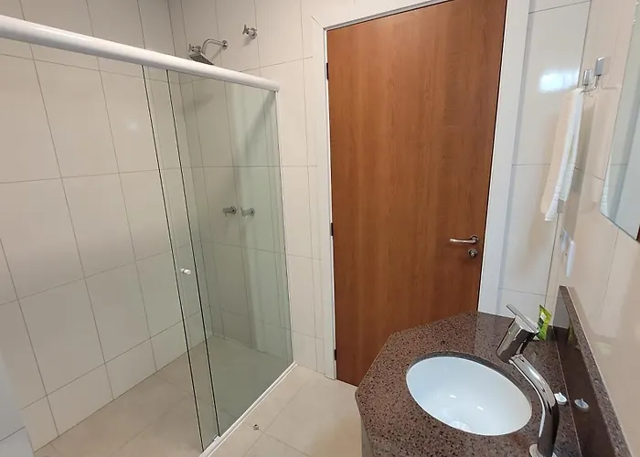 Ekt Executive Hotel