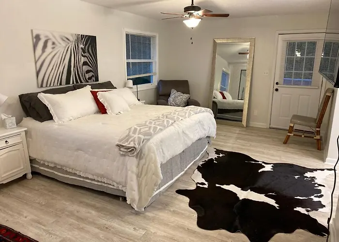 Brookhaven Manor